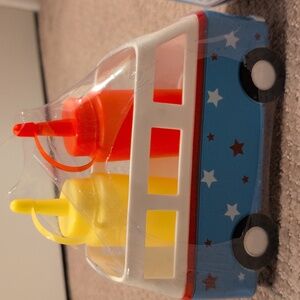 Patriotic Condiment Holder with 2 Bottles and Caddy Shaped like a VW Van NEW